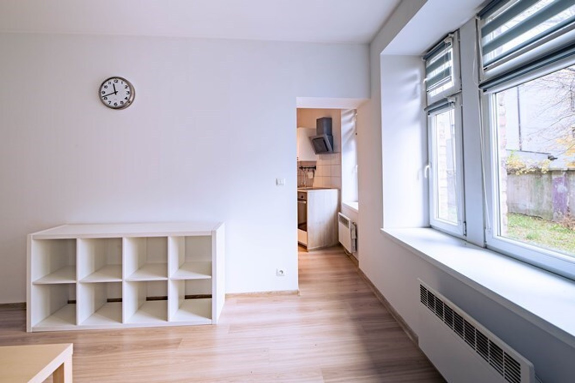 Wynajmę jasną kawalerkę - Chodkiewicza 10 - Widok 4