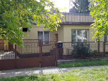 Dom w spokojnej okolicy Łódź-Górna-1