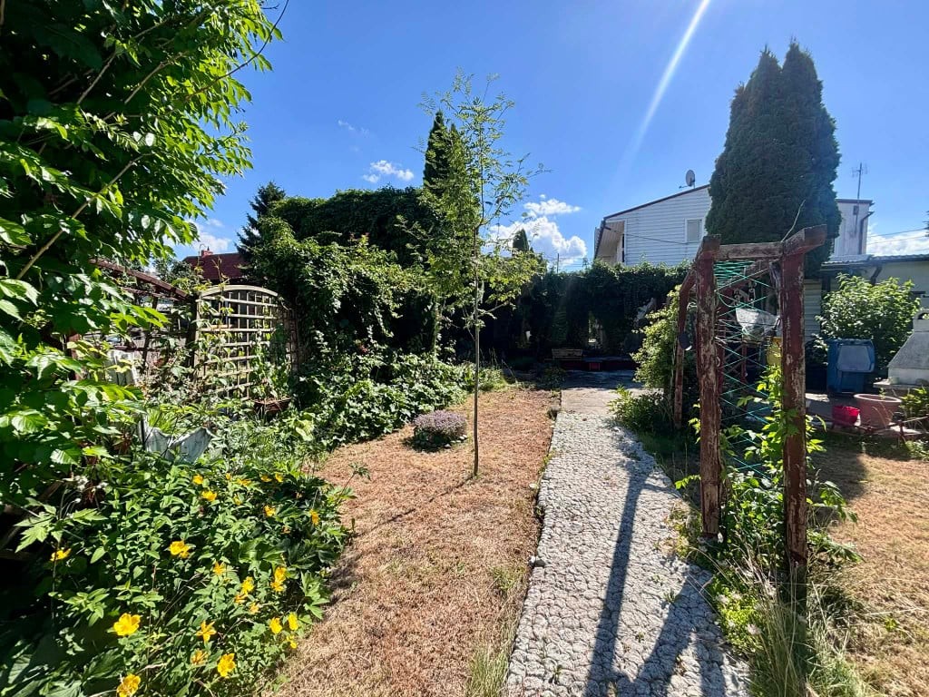 Dom w dzielnicy Piaski – pohled 3