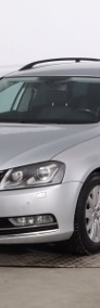 Volkswagen Passat B7 , DSG, Navi, Xenon, Bi-Xenon, Klimatronic, Tempomat,-3