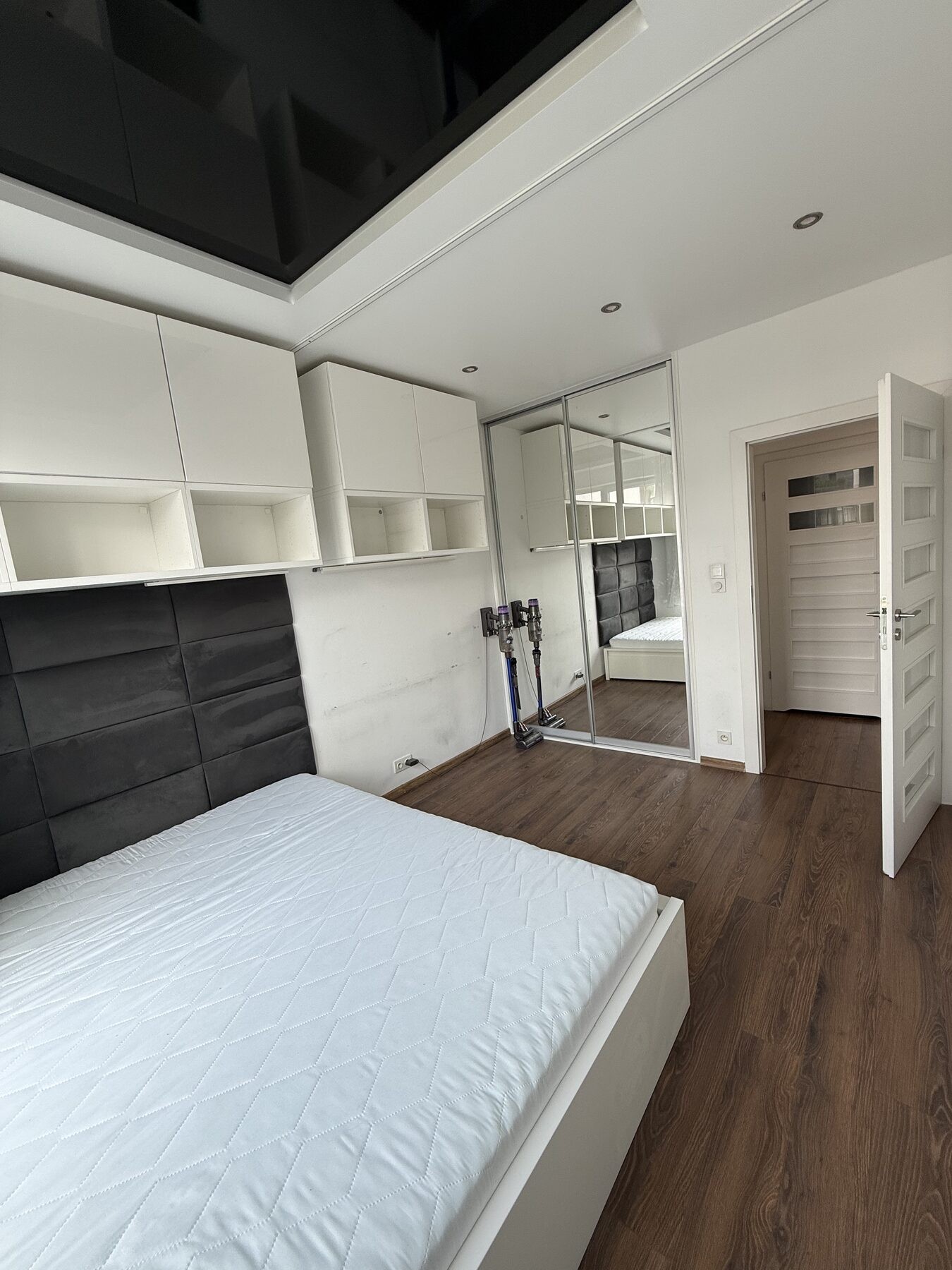 Miasteczko Wilanów, 3 pokoje, garaż, bezpośrednio, balkon - Więcej