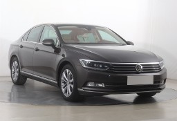 Volkswagen Passat B8 , Salon Polska, Automat, Skóra, Navi, Klimatronic, Tempomat,