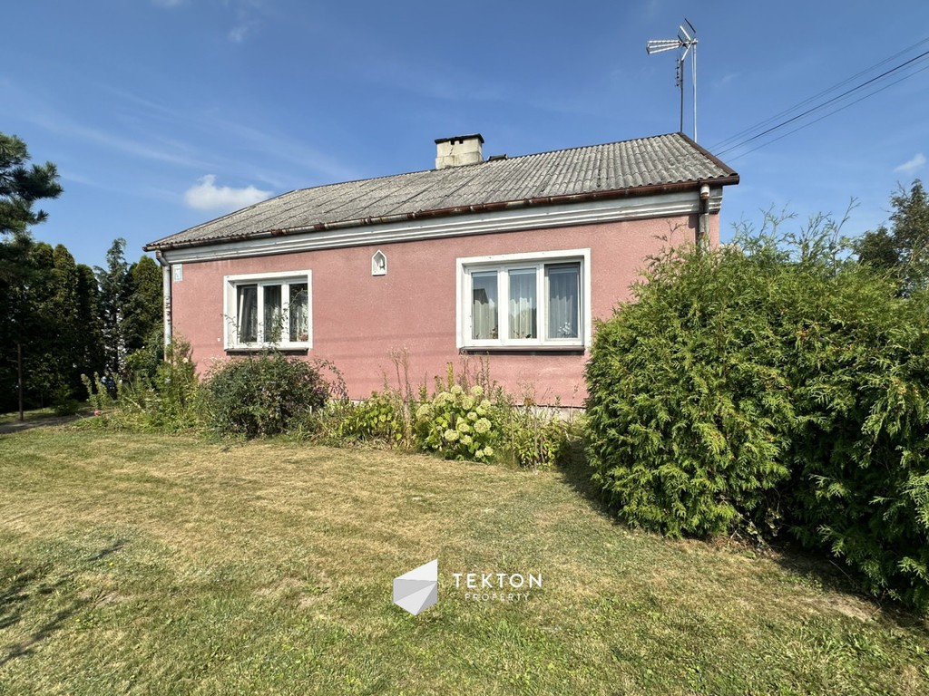 Dom z dużą działką i budynkami gospodarczymi - Widok 3