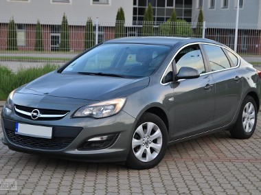 Opel Astra J 2017-1