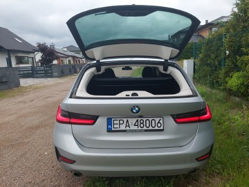 właściciel prywatny, s. serwisowany, po wymianie oleju w skrzyni biegów
