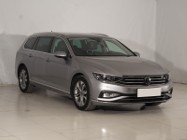 Volkswagen Passat B8 , Automat, Skóra, Navi, Klimatronic, Tempomat, Parktronic,