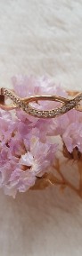 Nowy pierścionek stal szlachetna złoty kolor białe cyrkonie celebrytka fale-3