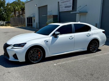 Lexus GSF 5.0 V8-1