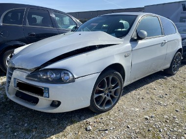 Alfa Romeo 147 Alfa Romeo 147 JTD-1