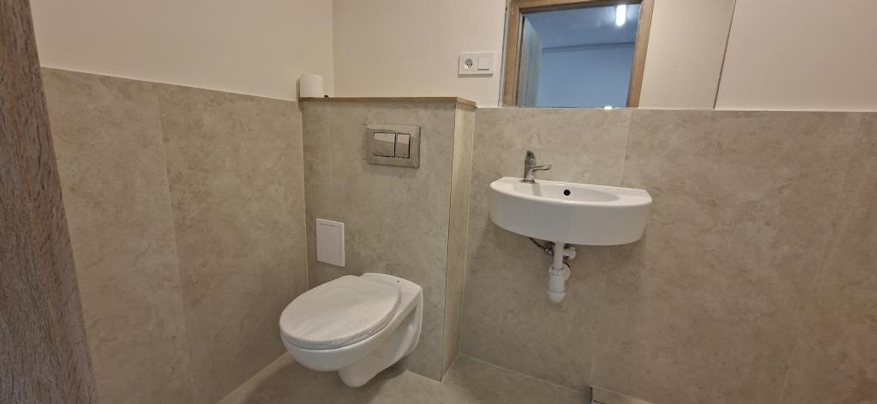 Lokal biurowy 40 m² , rejon ulicy Opolskiej , blisko tramwaj – pohled 6