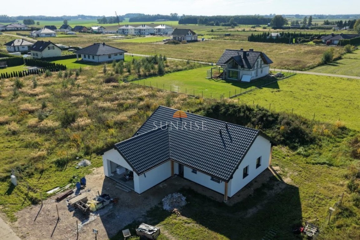Dom na sprzedaż, 4 pokoje, 132 m², Gościno