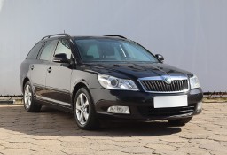 Skoda Octavia II , Klimatronic, Tempomat, Parktronic, Podgrzewane siedzienia,