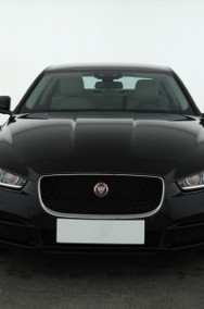 Jaguar XE I , Salon Polska, Serwis ASO, 180 KM, Automat, Skóra, Navi,-2