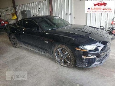 Ford Mustang VI-1