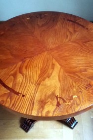 Stół z okrągłym intarsjowanym blatem-2