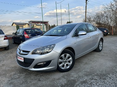 Opel Astra J 1.6 CDTI 110KM/Nawigacja/Zamiana/Kredyt/Pakiet VIP Gwarant-1