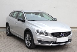 Volvo V60 II V60 Cross Country , Salon Polska, GAZ, Automat, Skóra, Xenon, Klimat