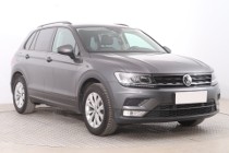 Volkswagen Tiguan , Navi, Klimatronic, Tempomat, Parktronic,