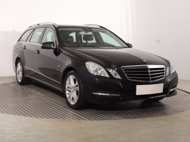 Mercedes-Benz Klasa E W212 , Automat, Skóra, Navi, Xenon, Klimatronic, Tempomat,-1