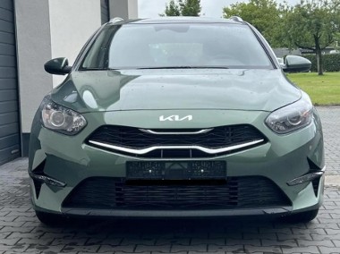 Kia Cee'd III 1.5 T-GDI M 1.5 T-GDI M 140KM-1