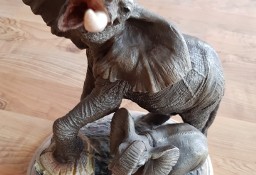 Figurka słoni z alabastru
