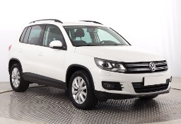 Volkswagen Tiguan , Salon Polska, 1. Właściciel, Serwis ASO, Navi, Xenon,