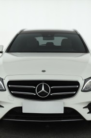 Mercedes-Benz Klasa E , Salon Polska, 194 KM, Automat, VAT 23%, Skóra, Navi,-2