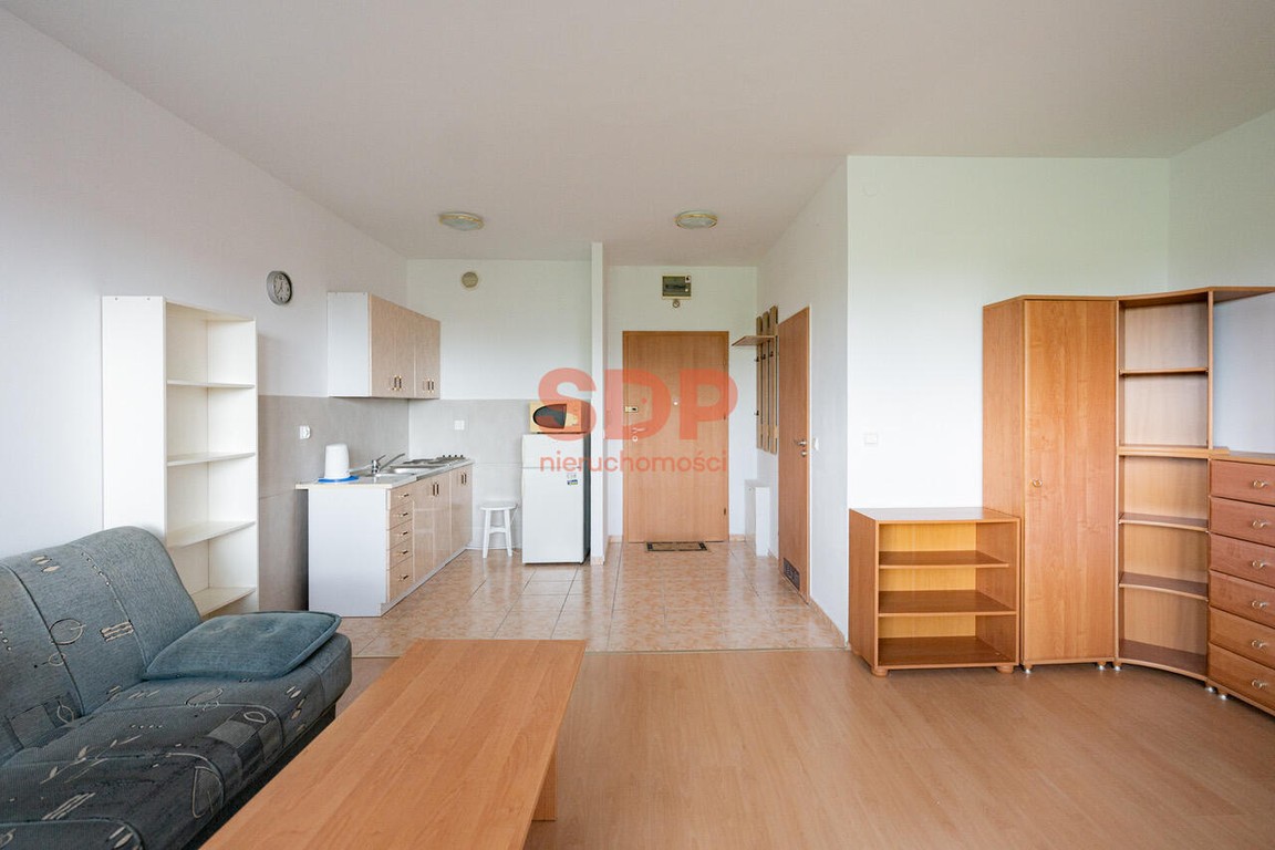 Przestronna kawalerka z balkonem i windą, przy stacji Wro Mikołajów - Widok 4