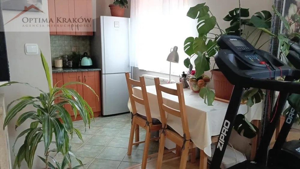 Kawalerka/29m2/balkon/Borkowska.