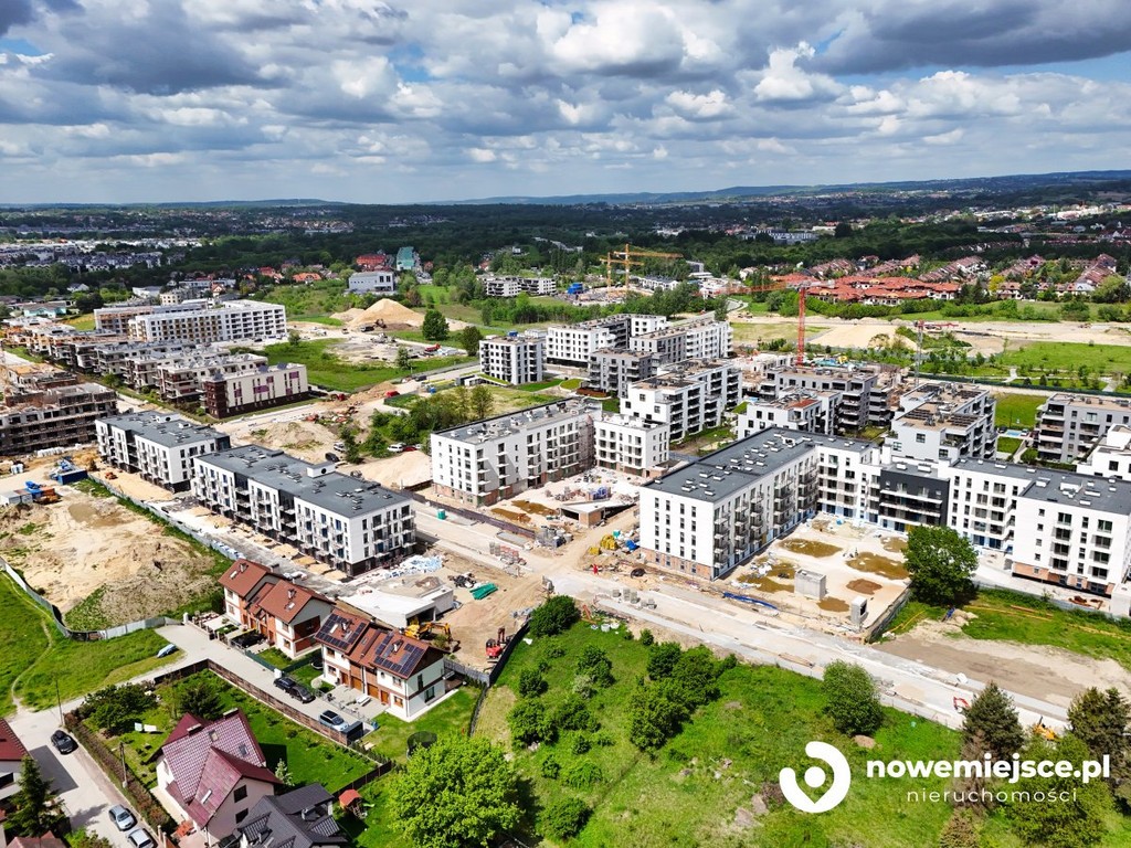 Trzypokojowe mieszkanie | bezpośrednio | bez PCC - Więcej