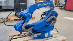 Robot przemysłowy YASKAWA MOTOMAN MH24