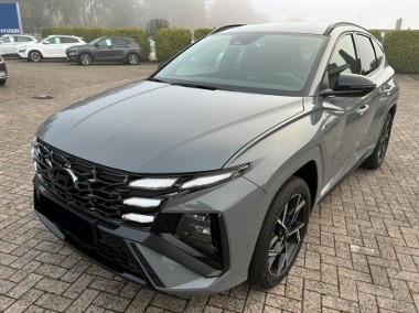 Hyundai Tucson III 1.6 T-GDi PHEV N-Line 4WD aut Tucson 1.6 T-GDi PHEV N-Line 4WD aut 2-1