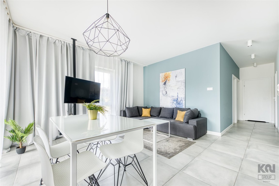 Ładny apartament z parkingiem i komórką - Ilumino - Widok 3