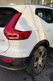 Volvo XC40-2