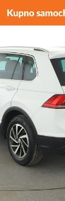Volkswagen Tiguan II 2.0 TDI Connect Climatronic Nawigacja Tempomat Grzane Fotele ParkPil-4