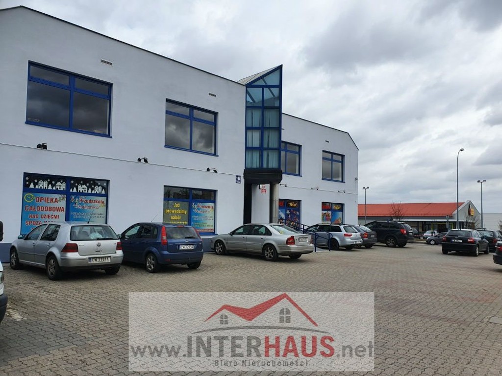 Nowoczesny obiekt usługowy z najemcami_1528 m² - Widok 2