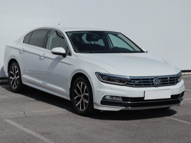 Volkswagen Passat B8 , Salon Polska, Serwis ASO, Automat, Navi, Klimatronic,-1