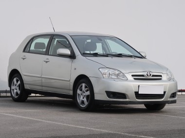 Toyota Corolla IX , GAZ, Klimatronic, Podgrzewane siedzienia,ALU-1