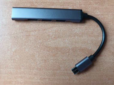HUB, rozdzielacz USB-c na 4xUSB - z aluminium + pasywny-1