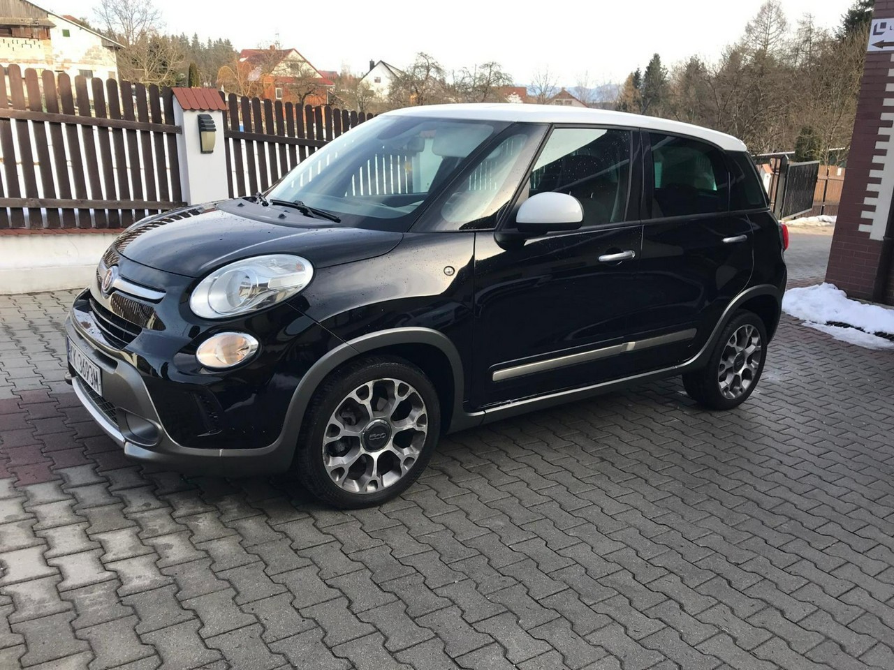 Fiat 500L bogata wersja pdc bluetooth climatronic