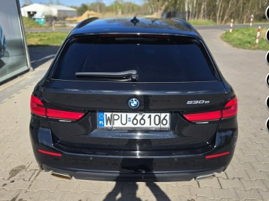 BMW SERIA 5 VII (F90) Hybryda Plug In 530e Bogate Wyposażenie Pali Jeżdzi-1