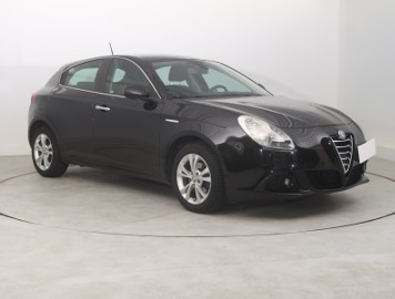 Alfa Romeo Giulietta , Salon Polska, Serwis ASO, Klimatronic, Parktronic