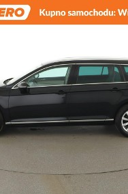 Volkswagen Passat B8 DSG jasne skóry navi klima auto grzane fotele czujniki parkowania-2