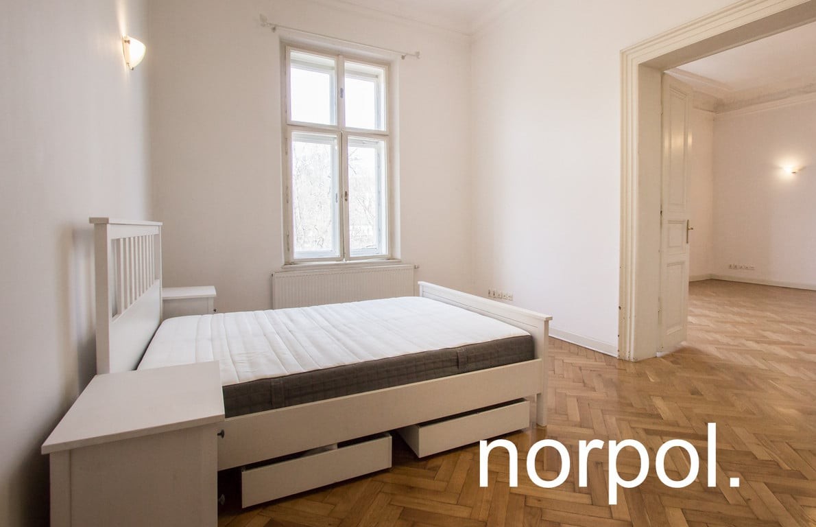 Mieszkanie 230 m², 6 pokoi, 3 łazienki, przy Plantach, Stare Miasto, Kraków - Widok 4