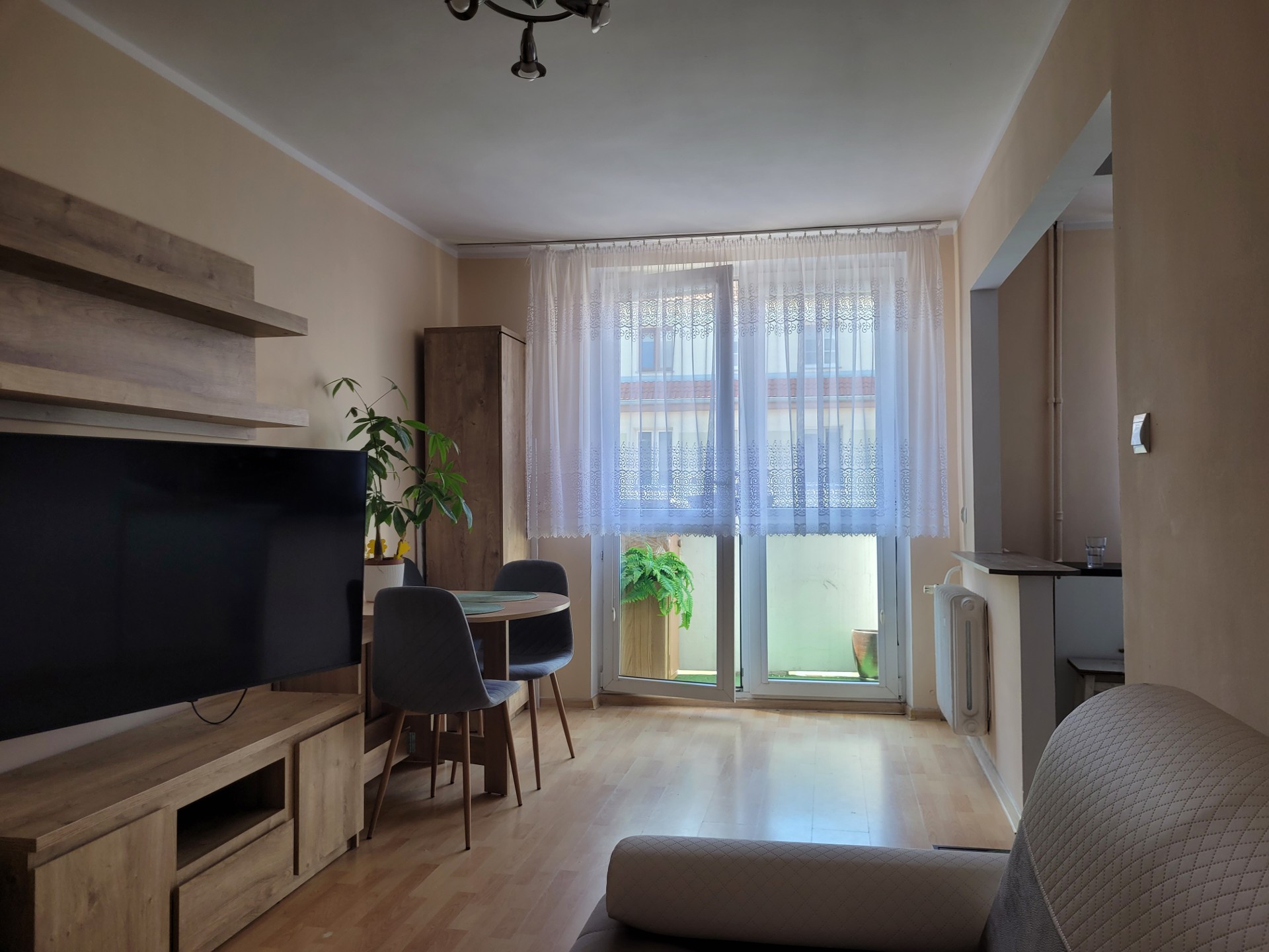 Kawalerka z balkonem do wynajęcia - Widok 4