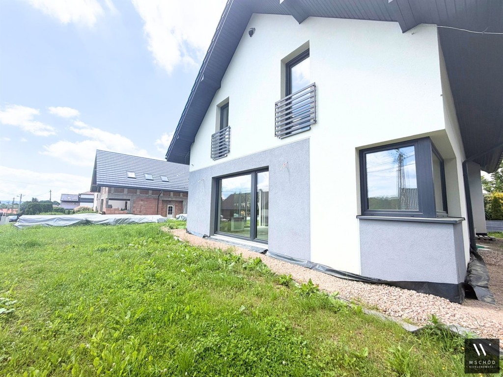 Dom wolnostojący| działka 7ar |6 pokoi | garaż - Widok 4