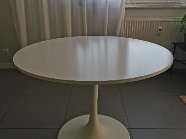 Okrągły stół DOCKSTA Ikea-1