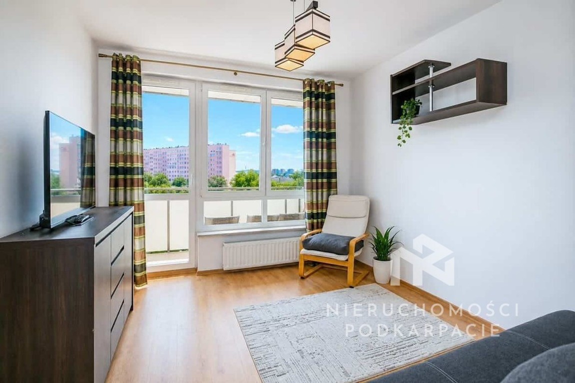 Mieszkanie na wynajem, 53 m² Rzeszów, al. mjr. Wacława Kopisto