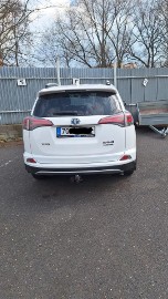 Toyota RAV4 2016 Hybrid | Automat | Po wypadku | ASO | Czechy
