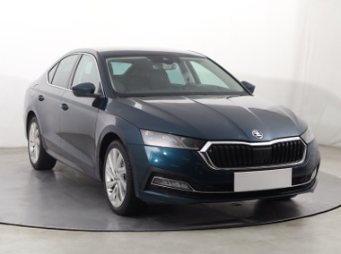 Skoda Octavia IV , Salon Polska, Serwis ASO, VAT 23%, Navi, Klimatronic,-1